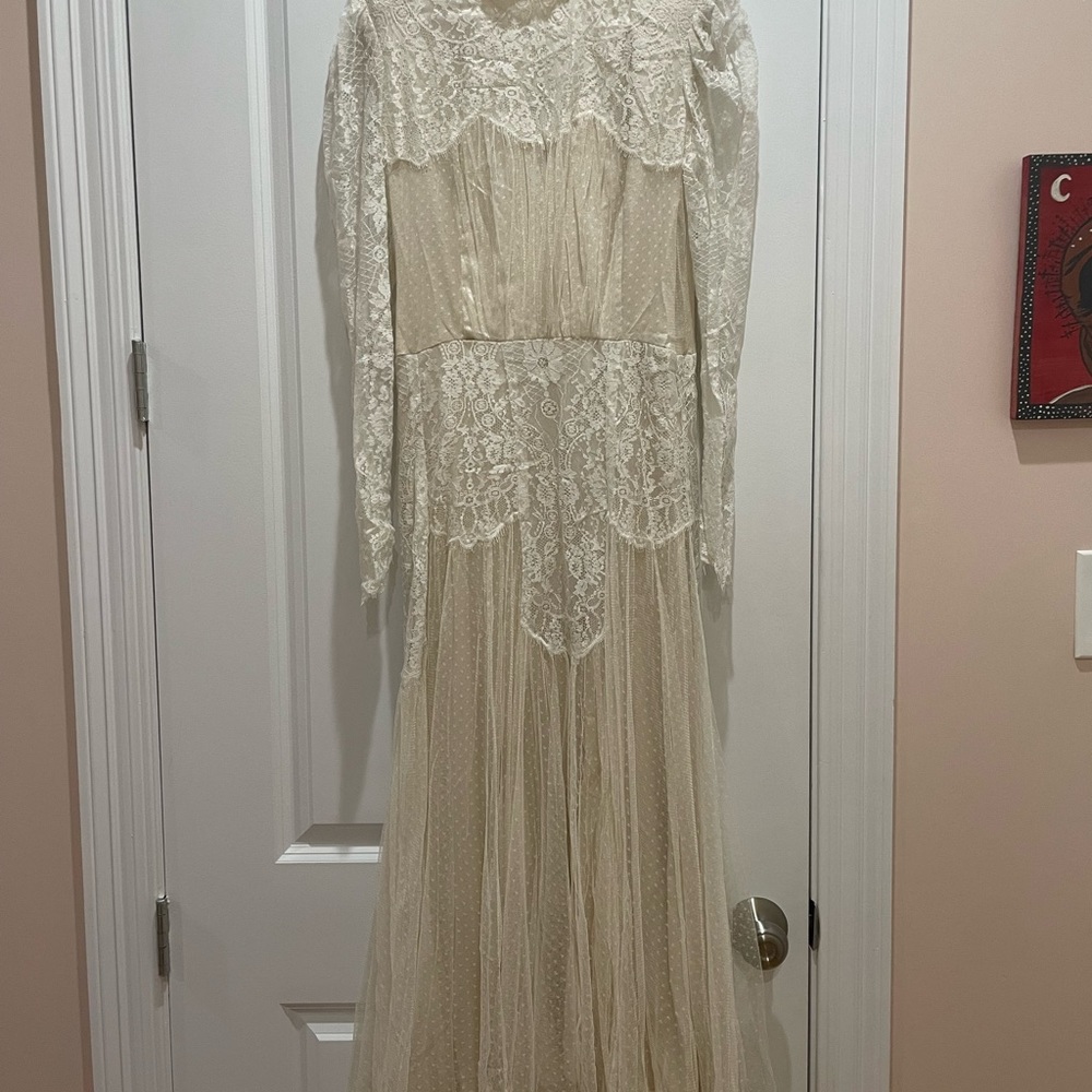 Vintage Wedding Style White Lace Dress